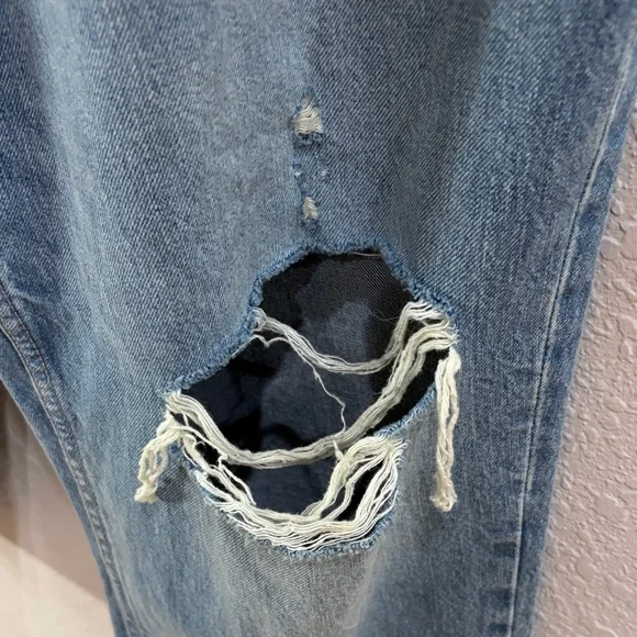 Isabel Vintage Maternity Distressed Blue Denim Capri Jeans with Panel,Size 16. - Picture 4 of 14